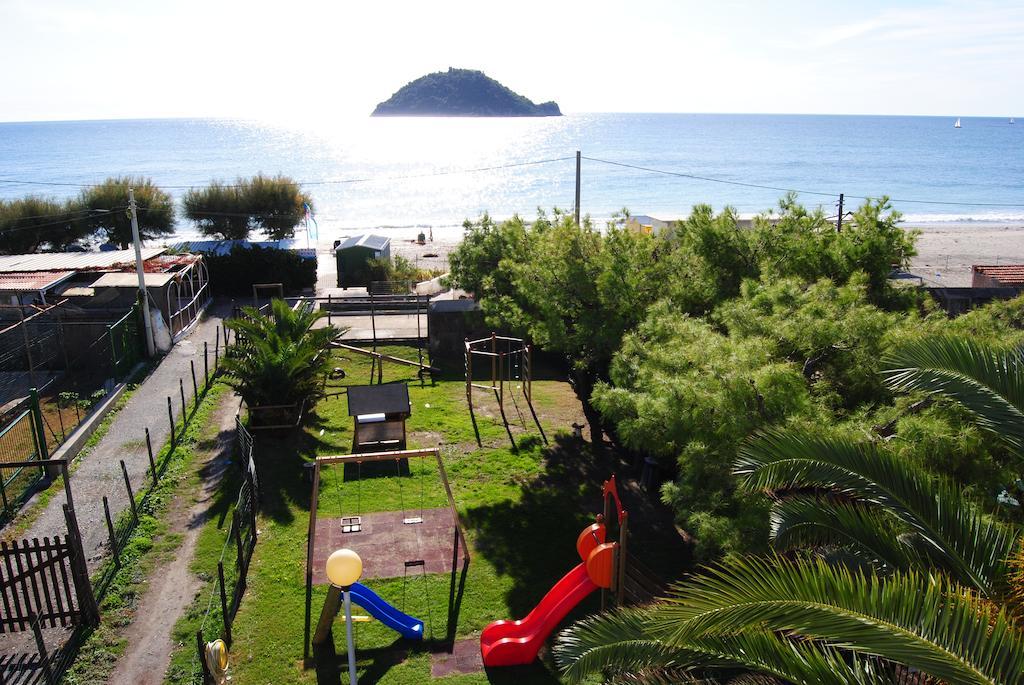 Residence Riviera Albenga Zimmer foto